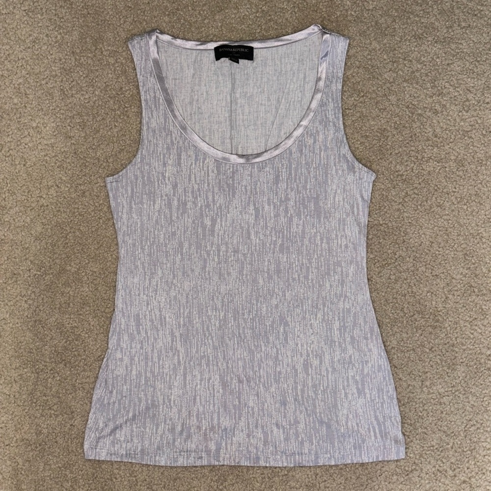 Banana Republic Luxe Top, Tank Top, Women’s Size Small, Excellent Condition!